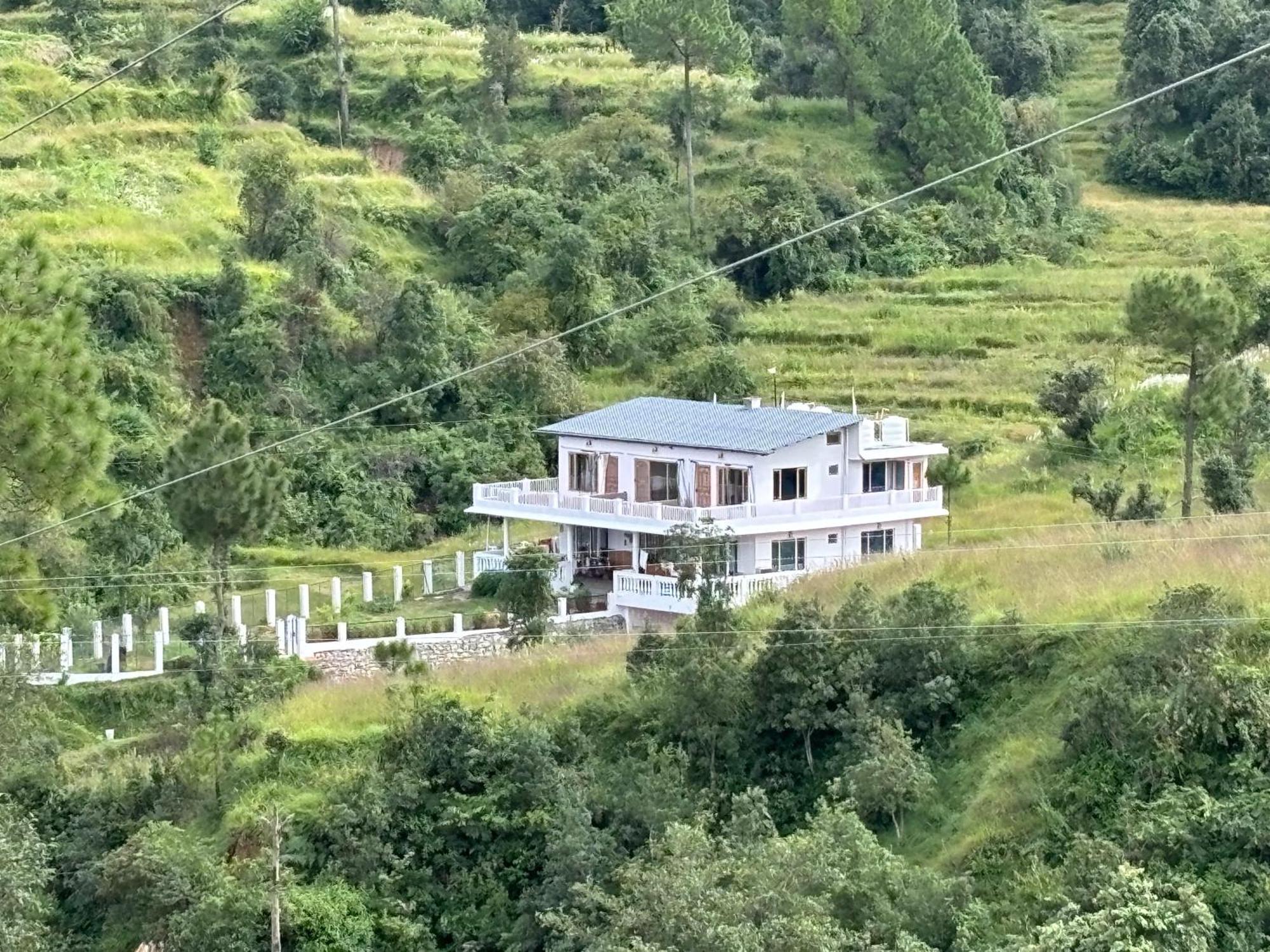 Brook Cottage Champawat Luaran gambar