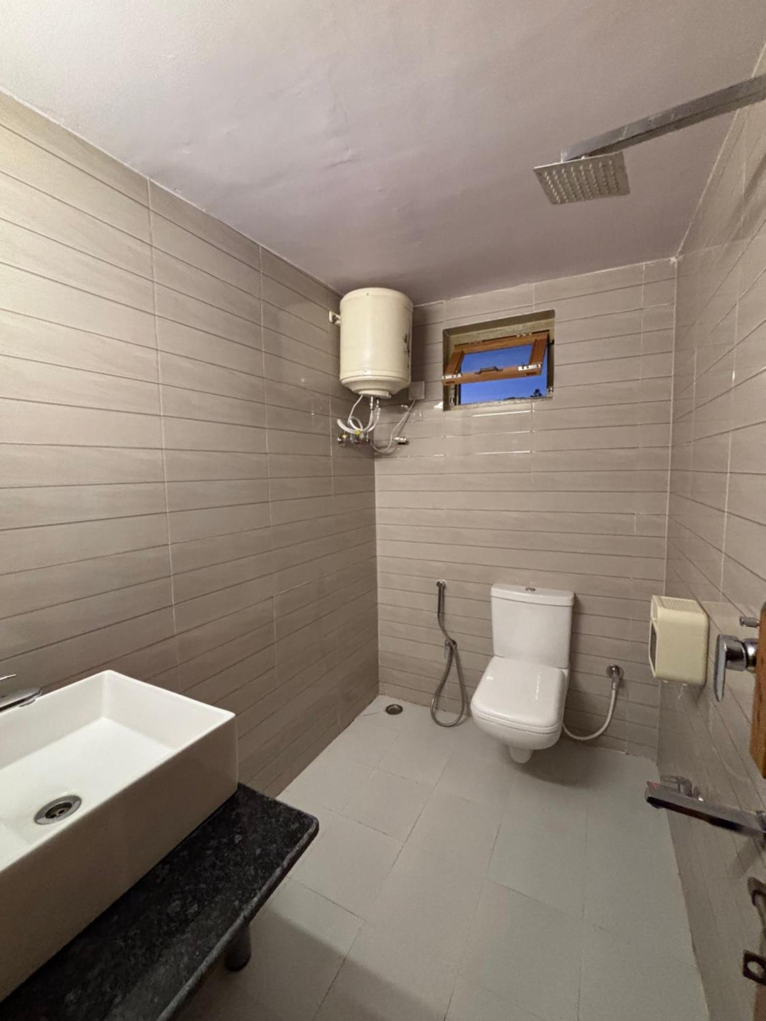 Brook Cottage Champawat Luaran gambar